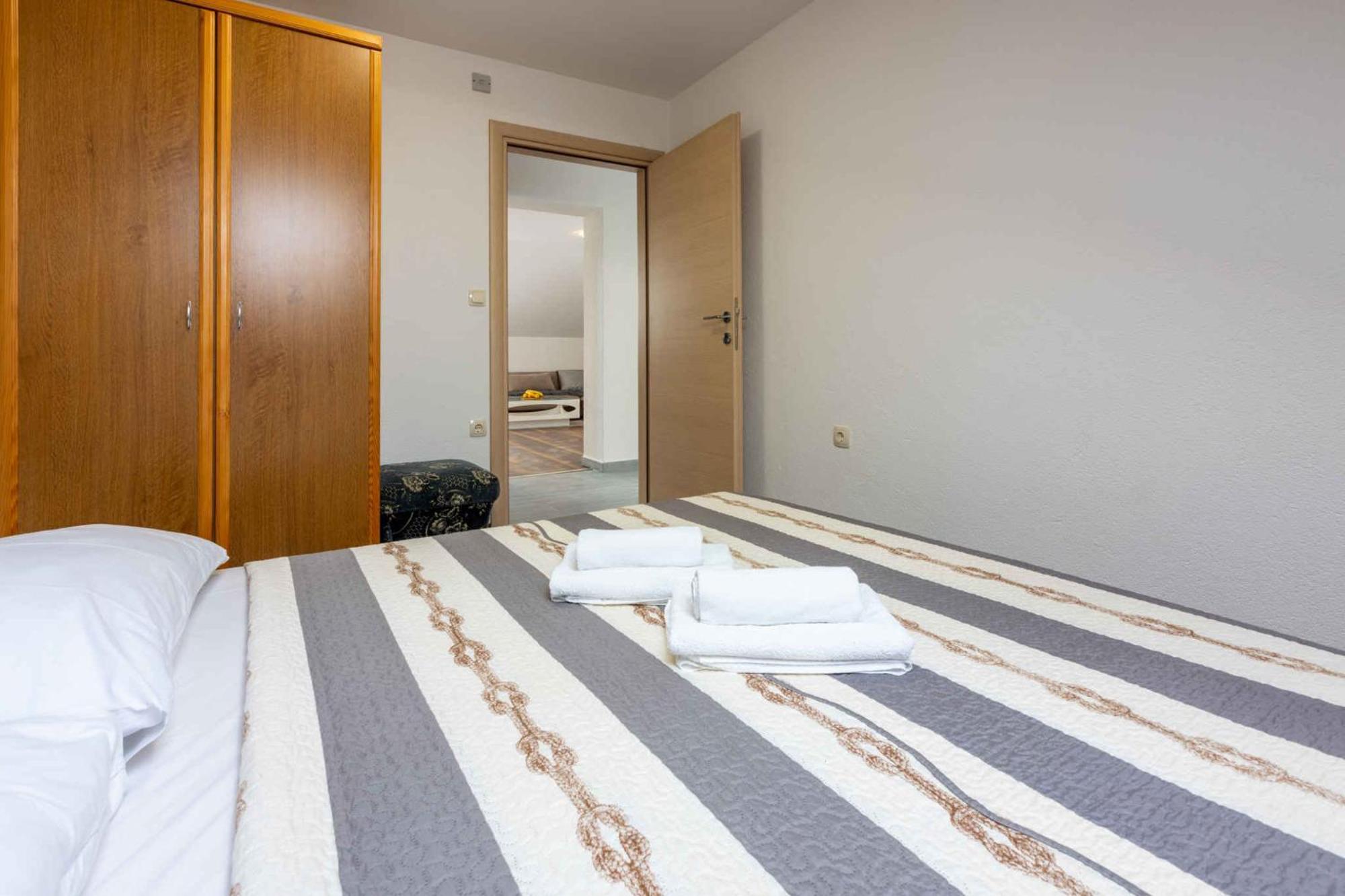 Apartment Crikvenica, Vinodol 8 Екстер'єр фото